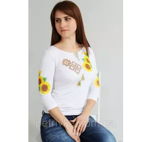 Вишита жіноча трикотажна футболка Поєднання З-2